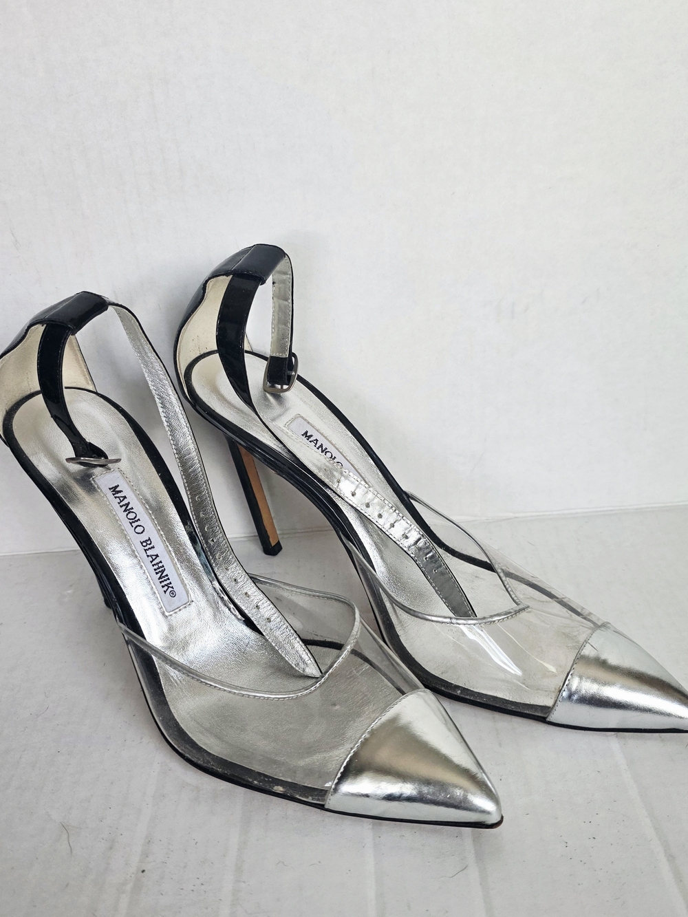 Manolo Blahnik Silver and Clear Pointed Slingback Heels 38, 7